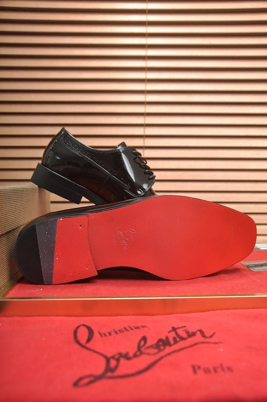 Men's shoes 💰620💶 [Chrstian Loubotin] Red-soled shoes 💋Original mold opening, the highest version on the market, purely handmade ➕Imported cowhide uppers, first-layer water-dyed cowhide lining! Original EU high-gloss outsole. 38 to 45 (45 customized)